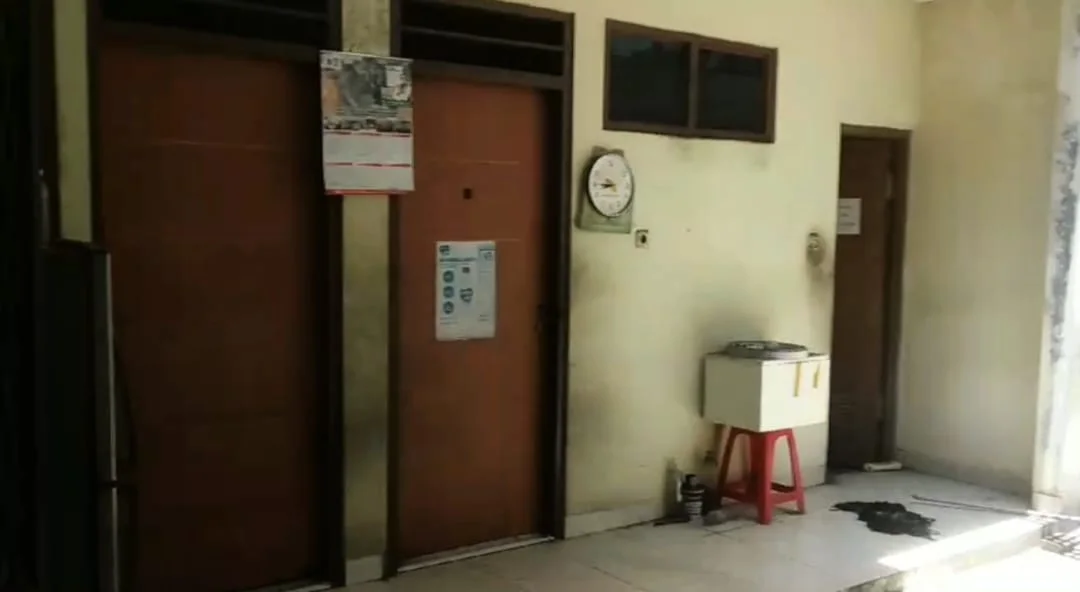 Jual/Sewa Rumah Komersial Area Murah Strategis di Raya Kupang Jaya Surabaya Barat - Thumbnail 4