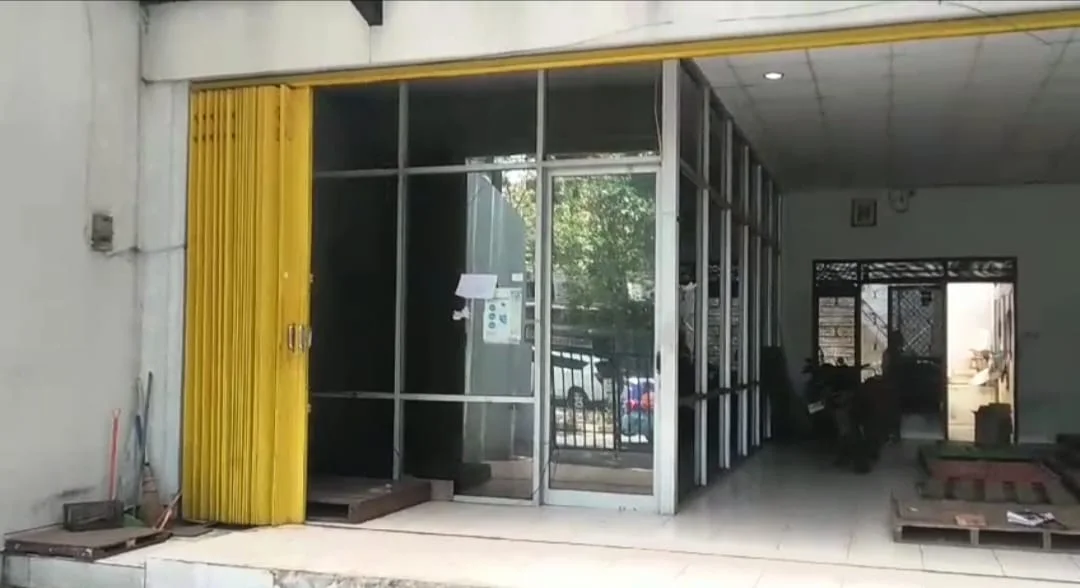Jual / Sewa Rumah Area Komersial Murah Strategis di Raya Kupang Jaya Surabaya Barat - Thumbnail 2