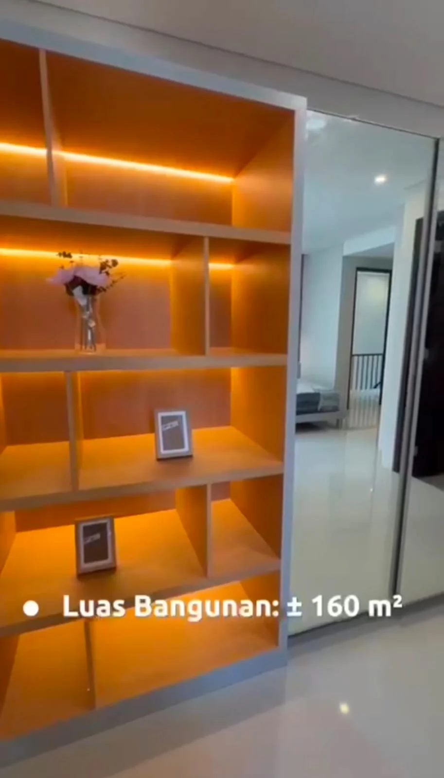 Jual Rumah Baru Murah Semi Furnish di Mocca Vrbana by Dian Istana Surabaya Barat - Thumbnail 2