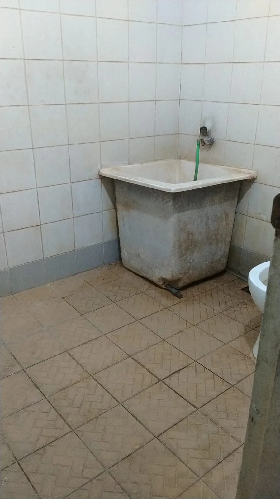 Jual/Sewa Ruko 2,5 Lantai Murah Strategis di Pasar Besar Wetan Surabaya - Image 1