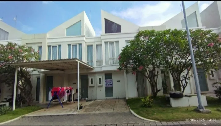 Dijual-Rugi-Rumah-Baru-Siap-Huni-di-Kawasan-Elit-di-Grand-Pakuwon-Adelaide-Surabaya-Barat