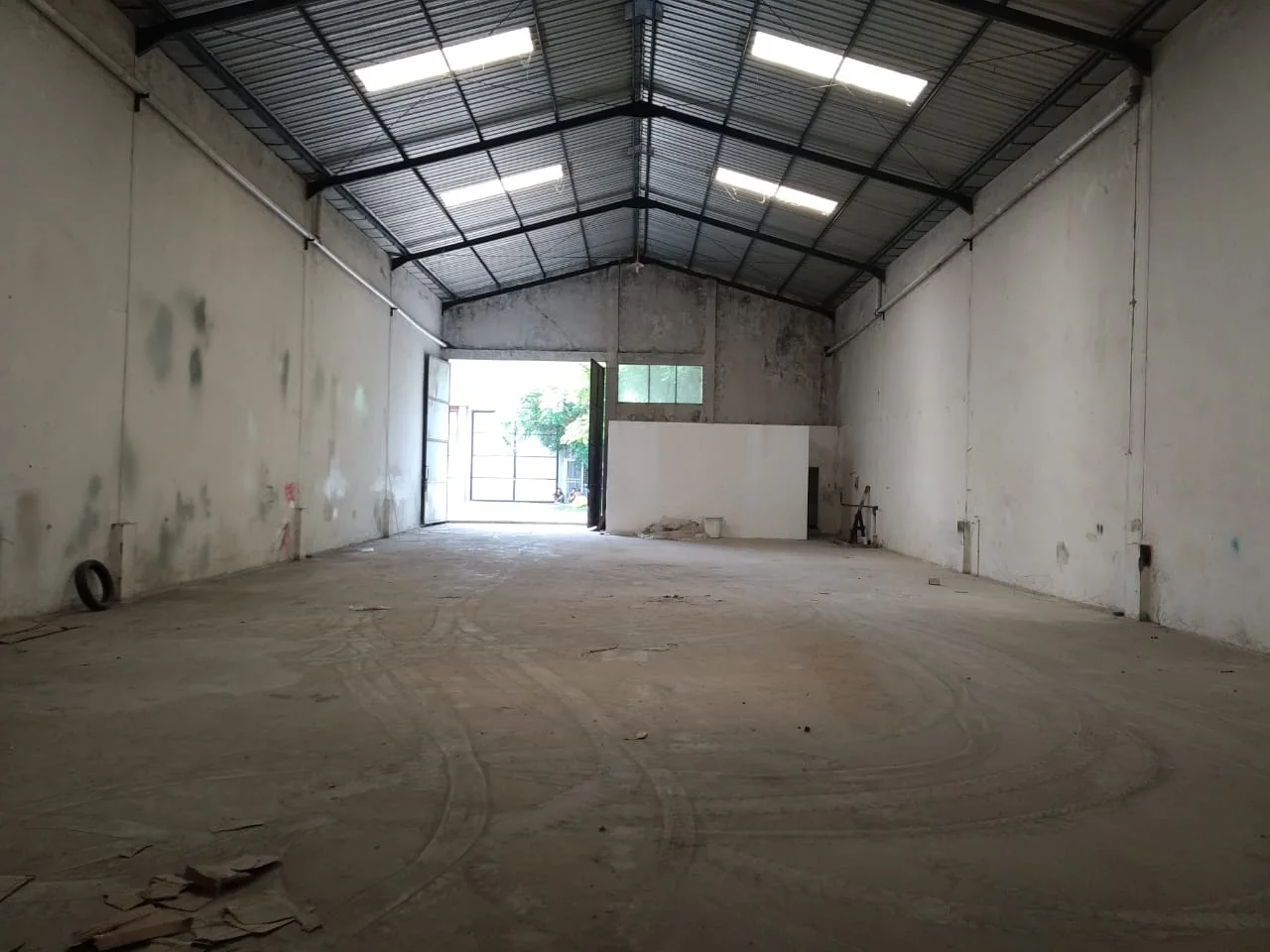 Disewakan Gudang Siap Pakai di Lingkar Timur Buduran Sidoarjo - Thumbnail 2