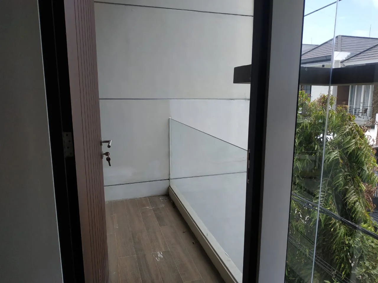 Jual Rumah Baru 2 Lantai Murah Strategis di Mulyosari Prima Utara Surabaya Timur - Thumbnail 3