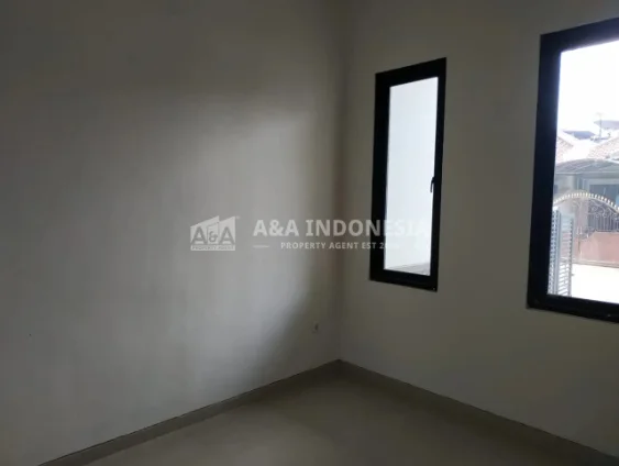 Jual Rumah Baru 2 Lantai Menghadap ke Utara dan Timur di Mulyosari Prima Utara Surabaya Timur - Thumbnail 4