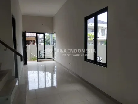 Jual Rumah Baru 2 Lantai Hook Murah Strategis di Mulyosari Prima Utara Surabaya Timur - Thumbnail 2