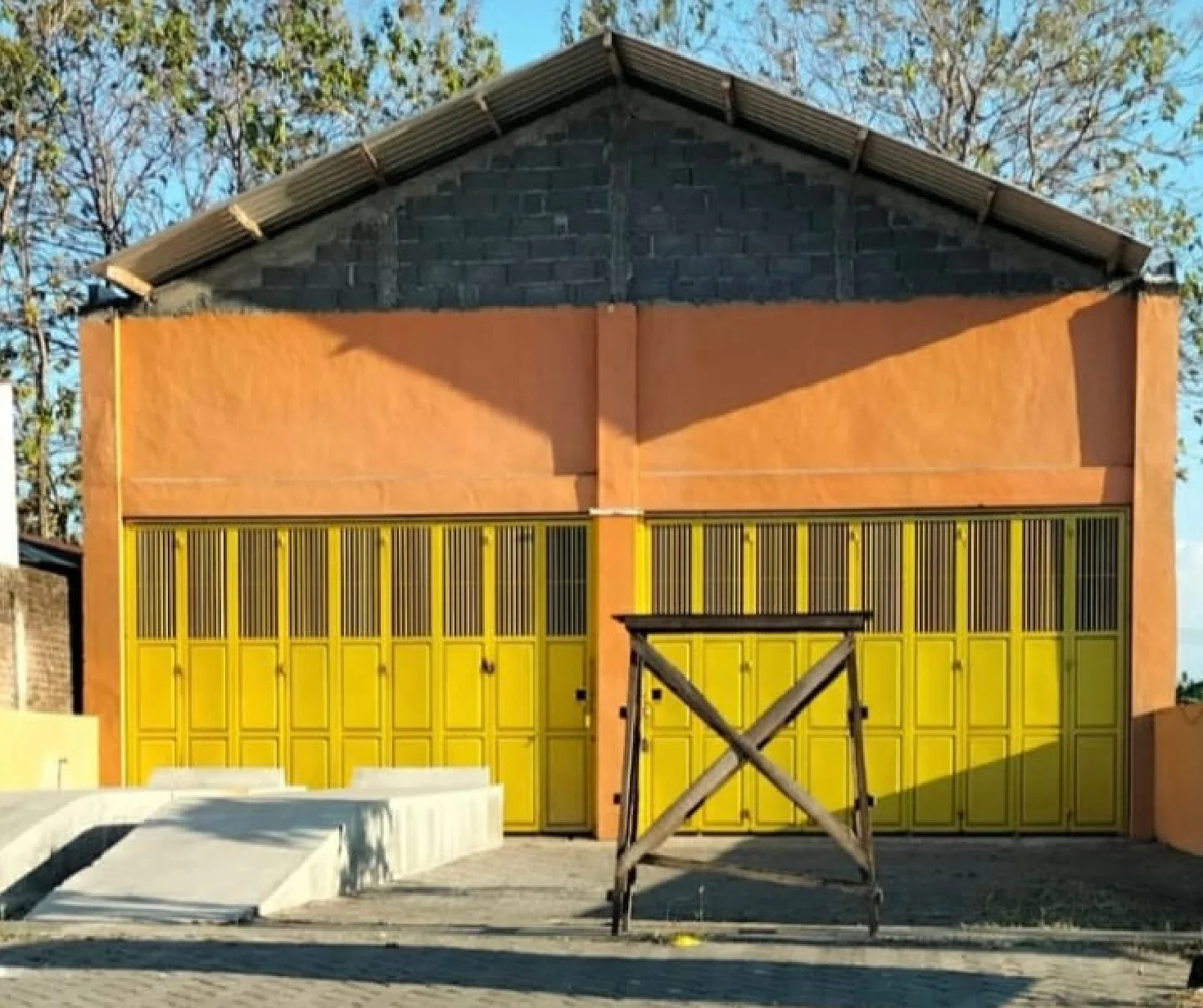 Dijual Gudang Lokasi Strategis di Desa Slempit Gresik - Image 1