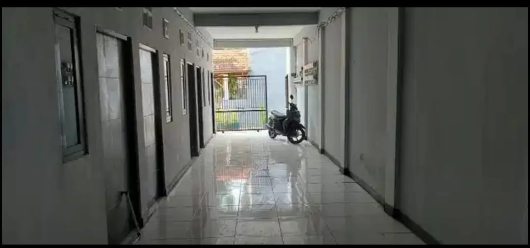 Dijual Rumah Kos Lokasi Strategis di Ketintang Surabaya Selatan - Thumbnail 4