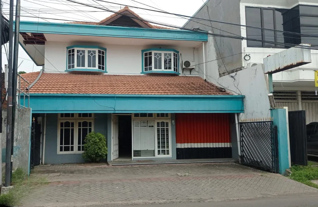 foto-tampak-depan-rumah-darmo-indah-asri-1