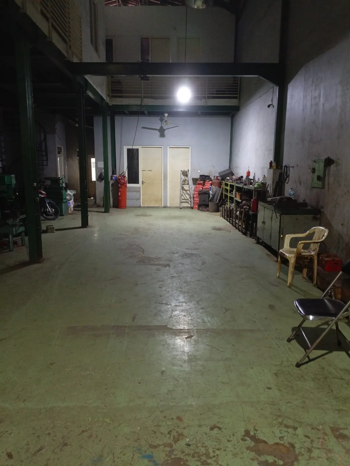Jual Gudang Ex Bengkel di Kemayoran Baru Lokasi Strategis Surabaya Pusat - Thumbnail 2