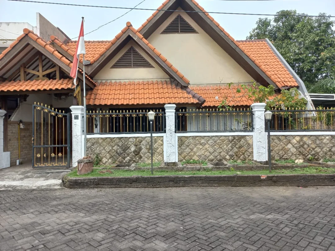 Dijual-Rumah-di-Jl
