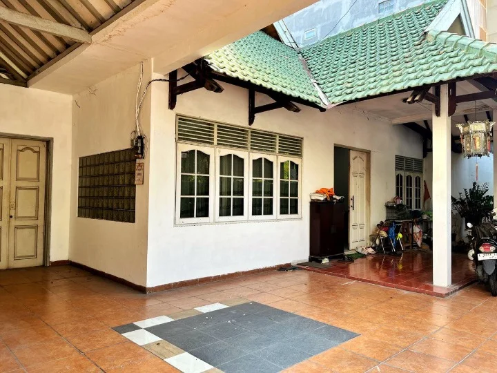 rumah-anjasmoro-11_cleanup