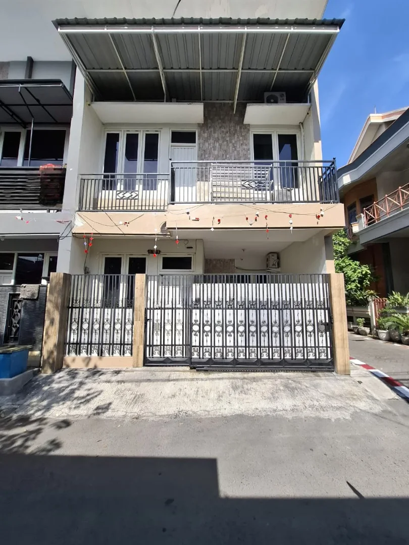 Dijual-Rumah-2-Lantai-di-Manukan-Asri-Surabaya-Barat