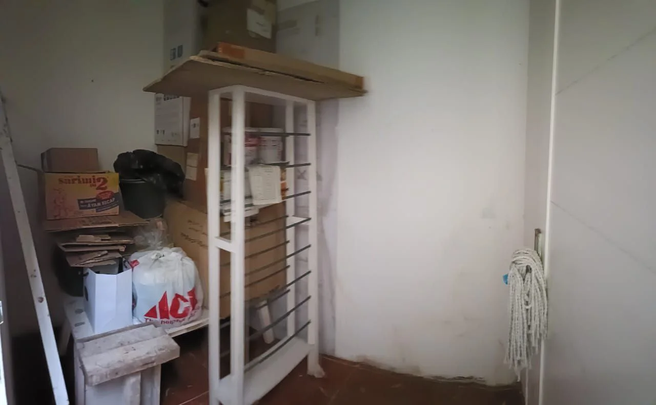 Dijual Rumah Siap Huni Lokasi Strategis di Jalan Strategi Jakarta Barat - Thumbnail 4