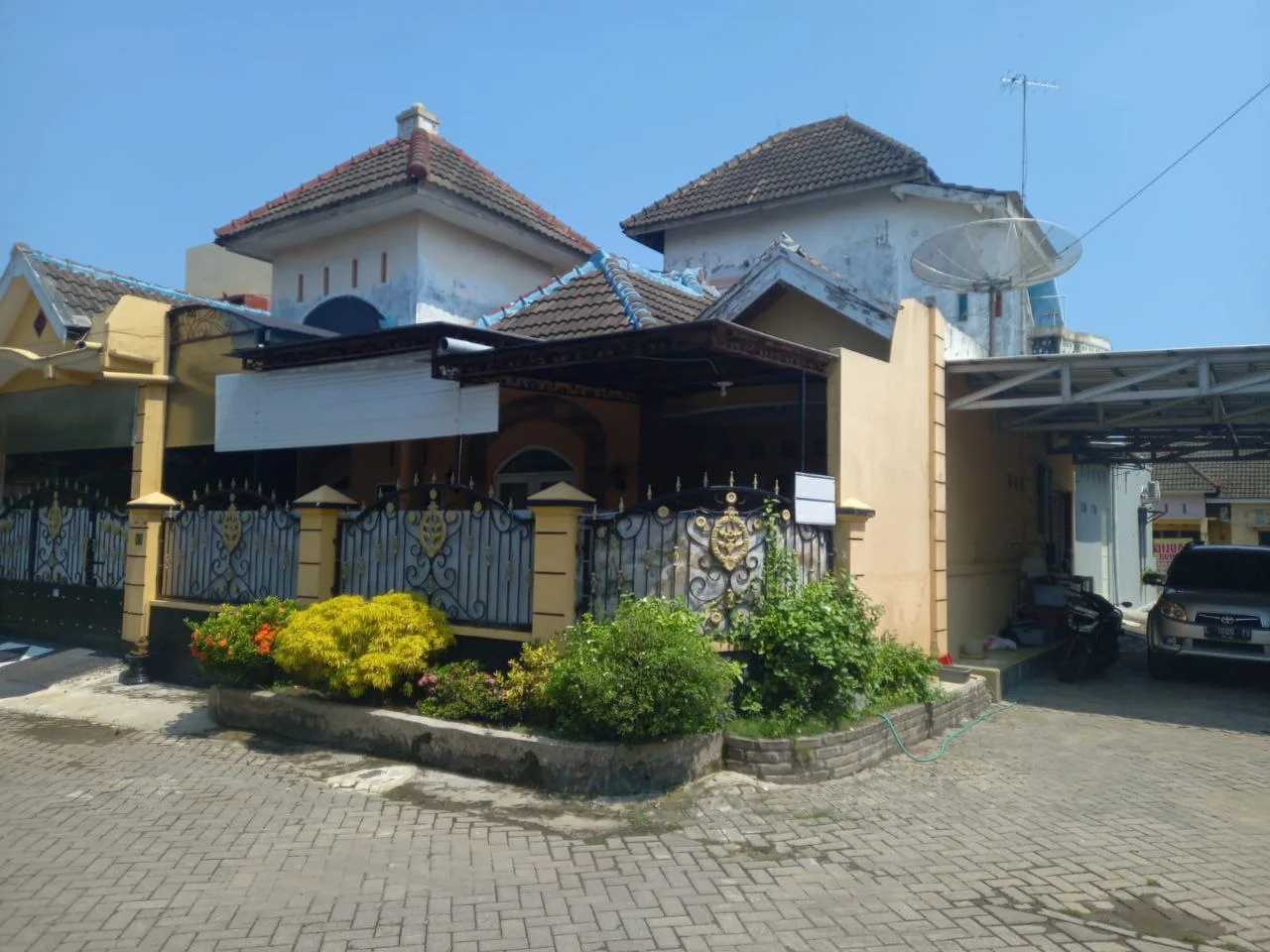 Dijual Rumah Pojok Siap Huni di Bsp Regency Banjaragung Mojokerto - Image 1