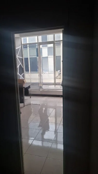 Dijual Ruko Strategis di Kawasan Este Square Merr Surabaya Timur - Thumbnail 2