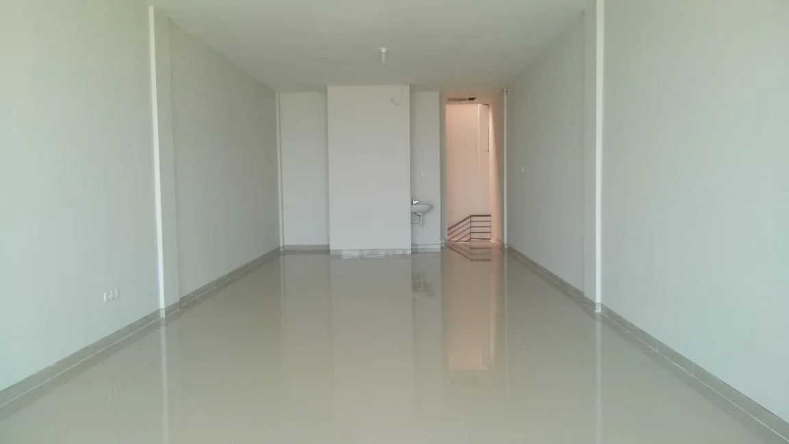 Jual Ruko 3 Lantai Royal Crown Palace Siap Pakai di Tambak Oso Sidoarjo - Image 1