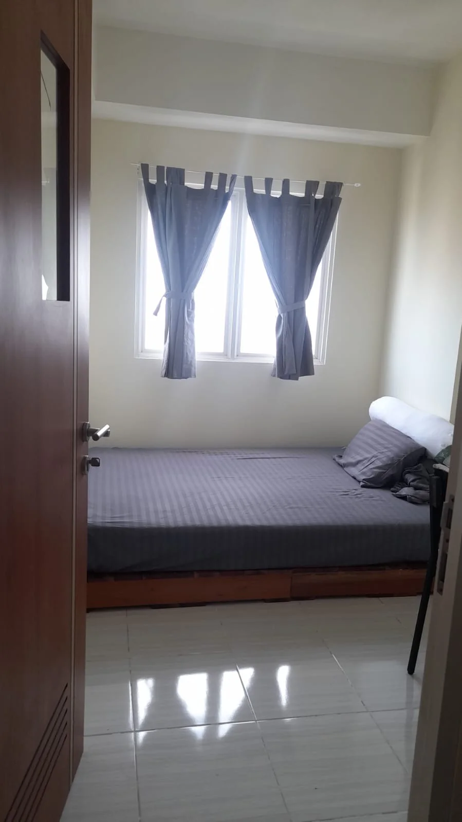 Disewakan Apartemen Lokasi Strategis di Puncak Dharma Husada Surabaya Timur - Image 1
