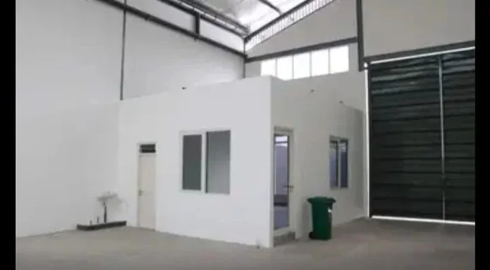 Sewa Gudang Baru Siap Pakai Murah Strategis Luas Tanah & Bangunan 240 m² (10x24) di Central Industrial Park Cip Lingkar Timur Sidoarjo - Thumbnail 3