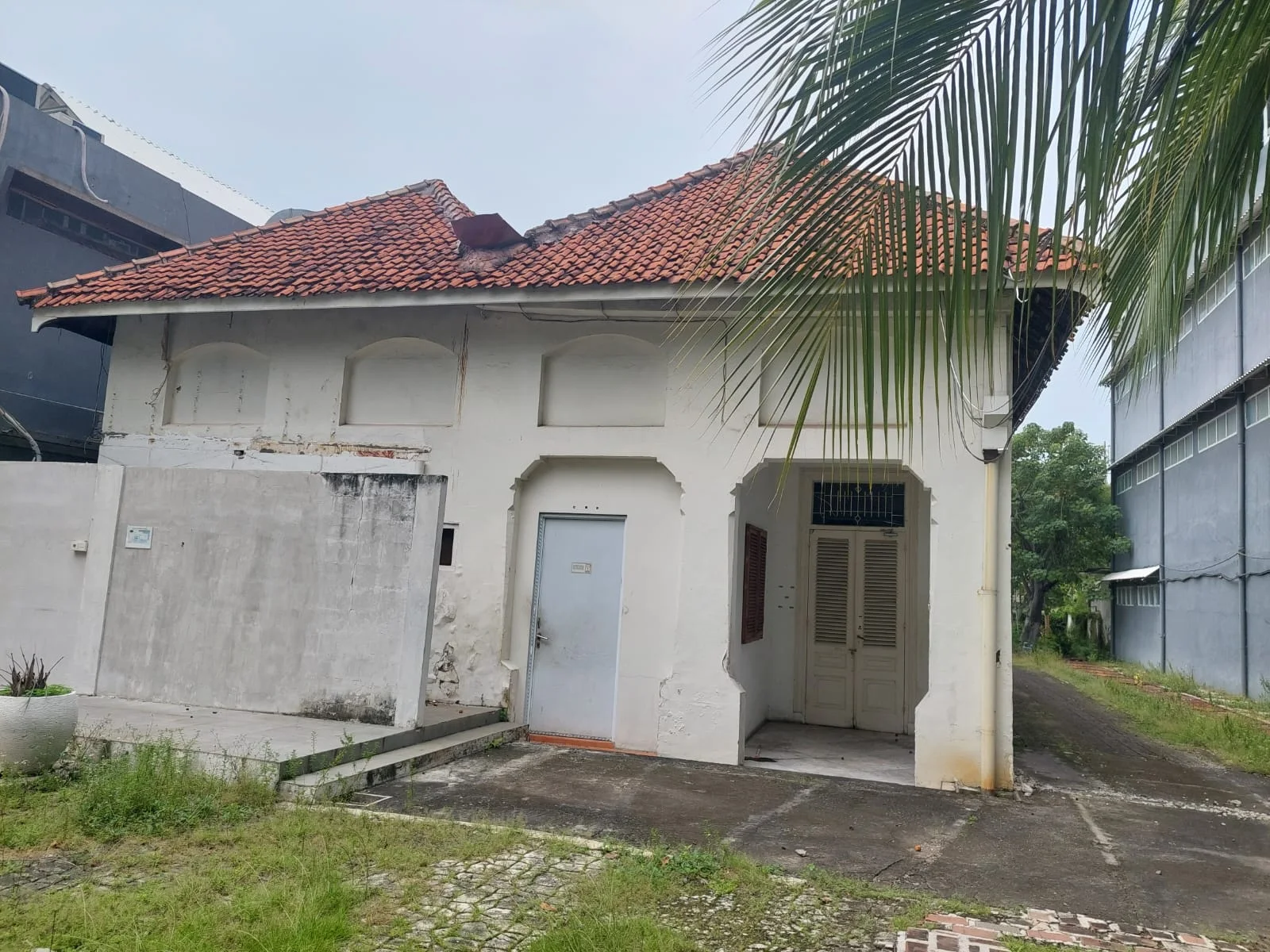 Disewakan Rumah Usaha Lokasi Strategis di Pregolan Bunder Surabaya Pusat - Thumbnail 2