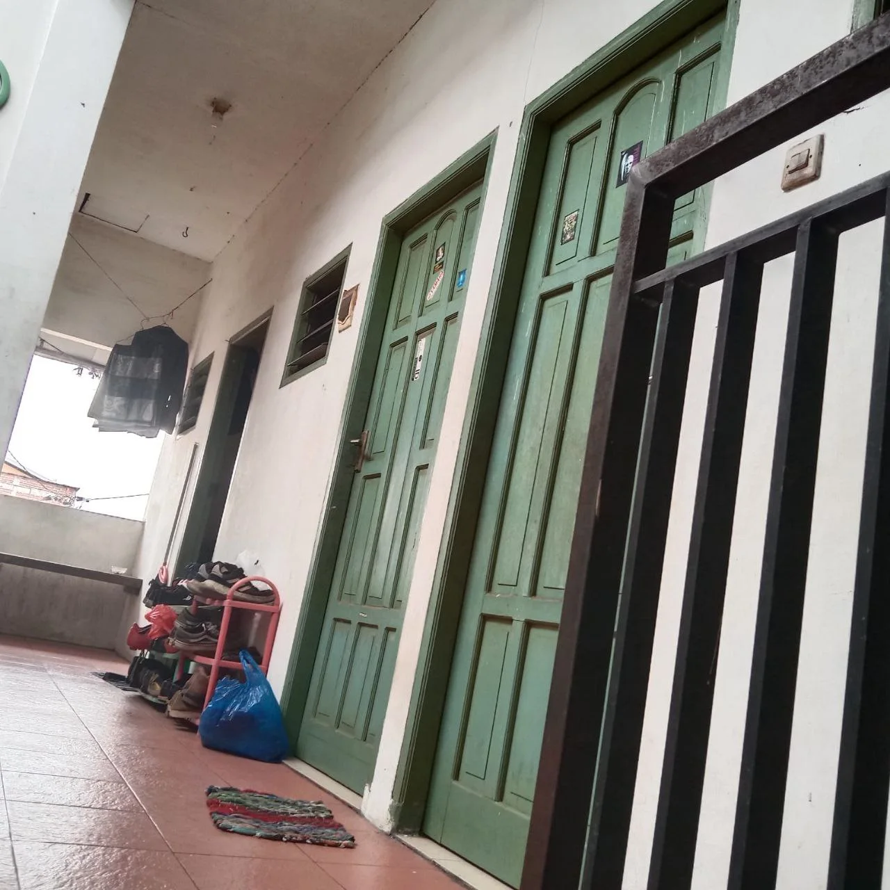 Dijual Ruko Strategis di Manyar Kertoarjo Surabaya Timur - Thumbnail 3