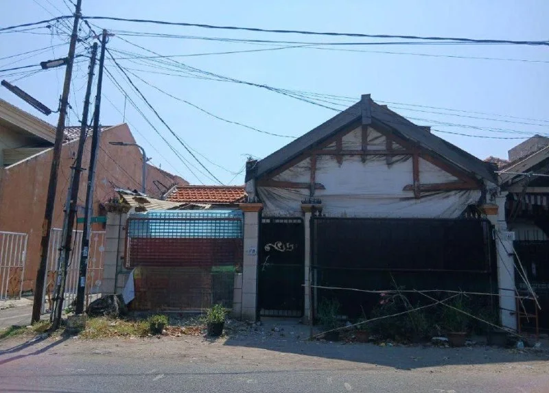 Dijual-Rumah-Strategis-di-Pucang-Sewu-Surabaya-Timur