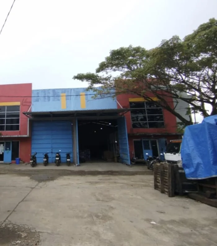 Sewa Gudang 2 Jejer Siap Pakai Strategis Pergudangan Central Gambut Barat Banjar, Kalimantan Selatan - Image 1