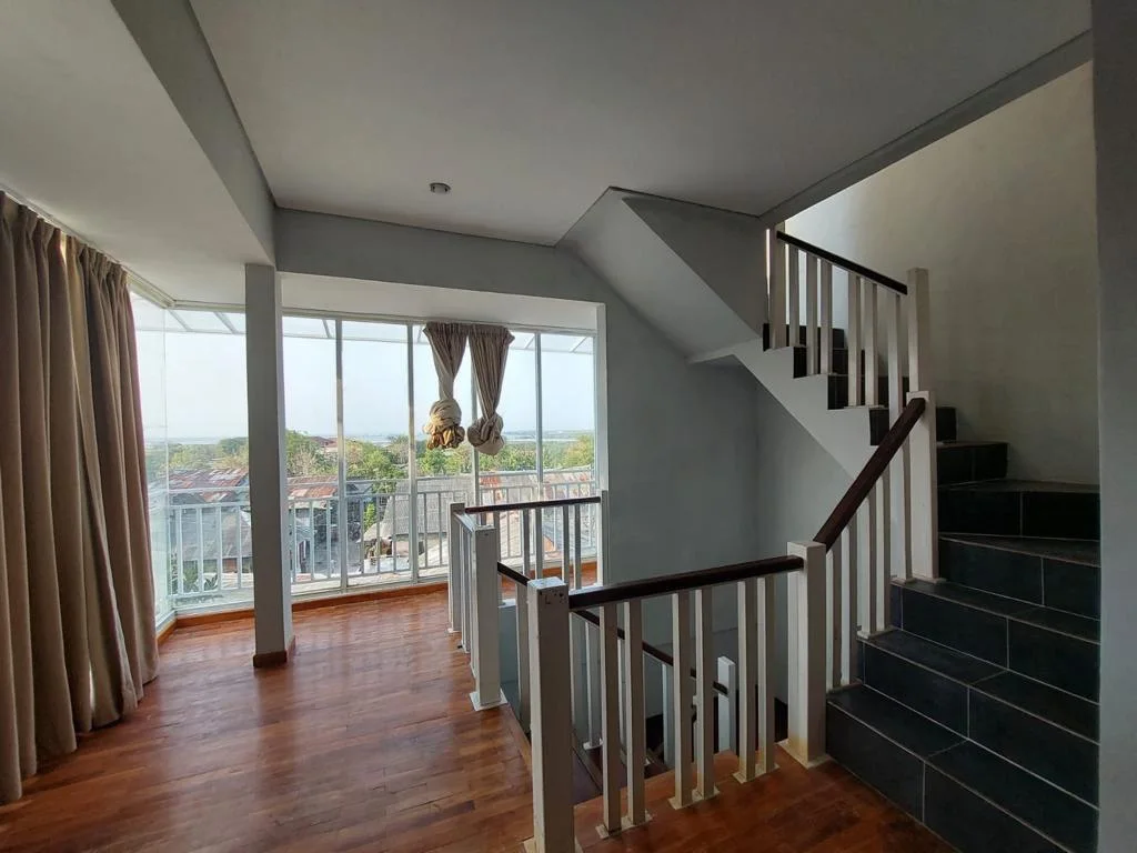 Dijual Rumah Mewah 4 Lantai Full Furnished di Kawasan Nusa Dua Bali - Thumbnail 4