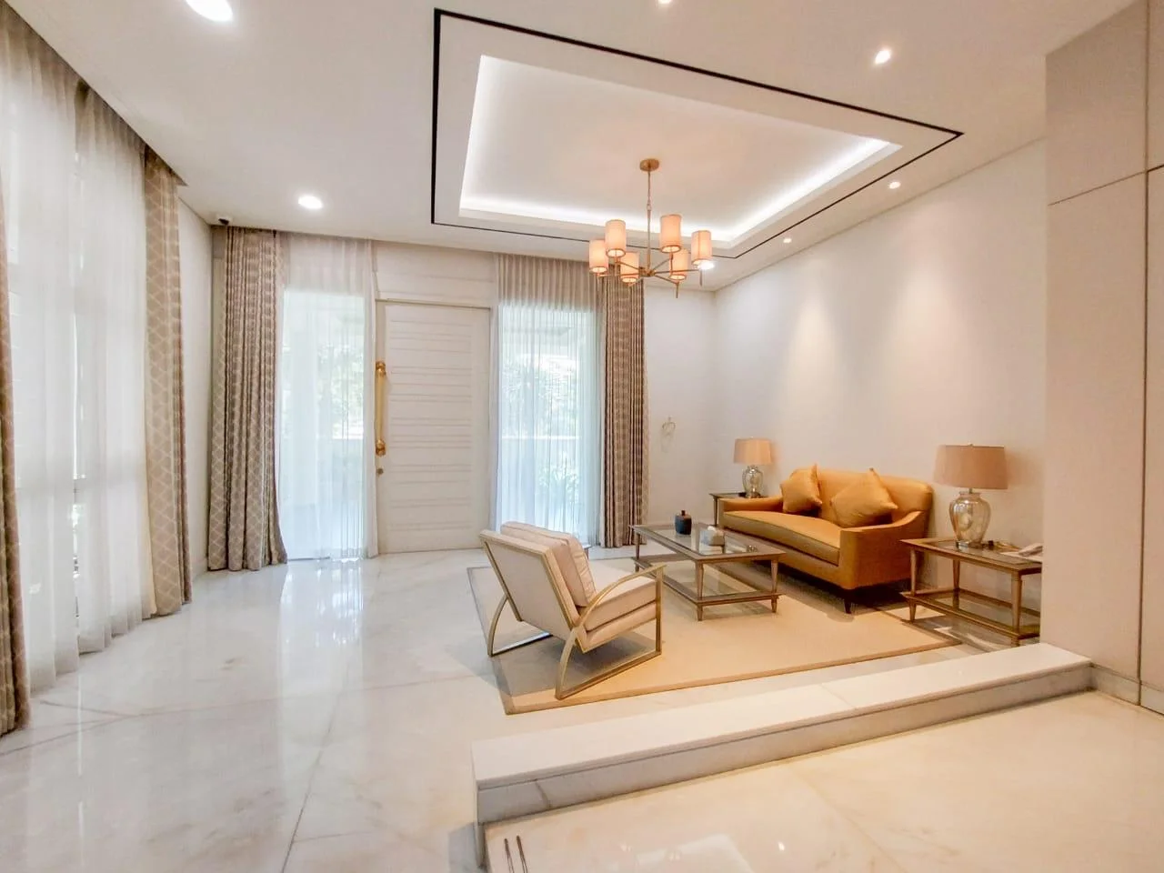 Jual Rumah Mewah Siap Huni Murah Strategis di Margorejo Indah, Surabaya Selatan - Thumbnail 3