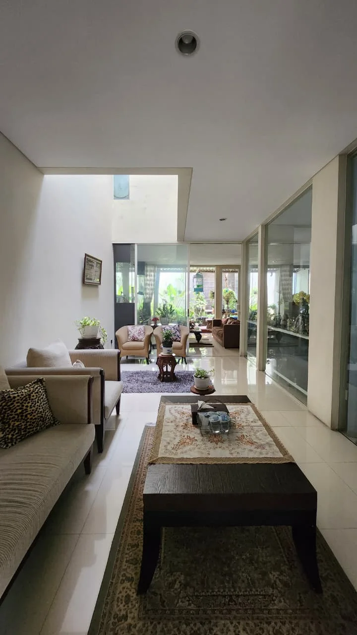 Dijual Rumah di Bukit Telaga Golf Citraland Utama Surabaya Barat