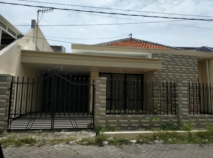Dijual Rumah 1 Lantai Siap Bangun di Lebak Indah Surabaya Timur