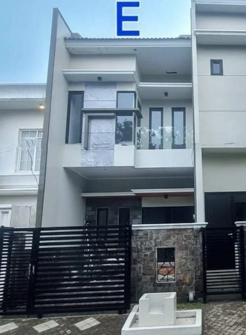 Dijual Rumah Modern Minimalis di Jl. Mulyosari Prima Surabaya Timur – Lokasi Strategis dan Kualitas Premium