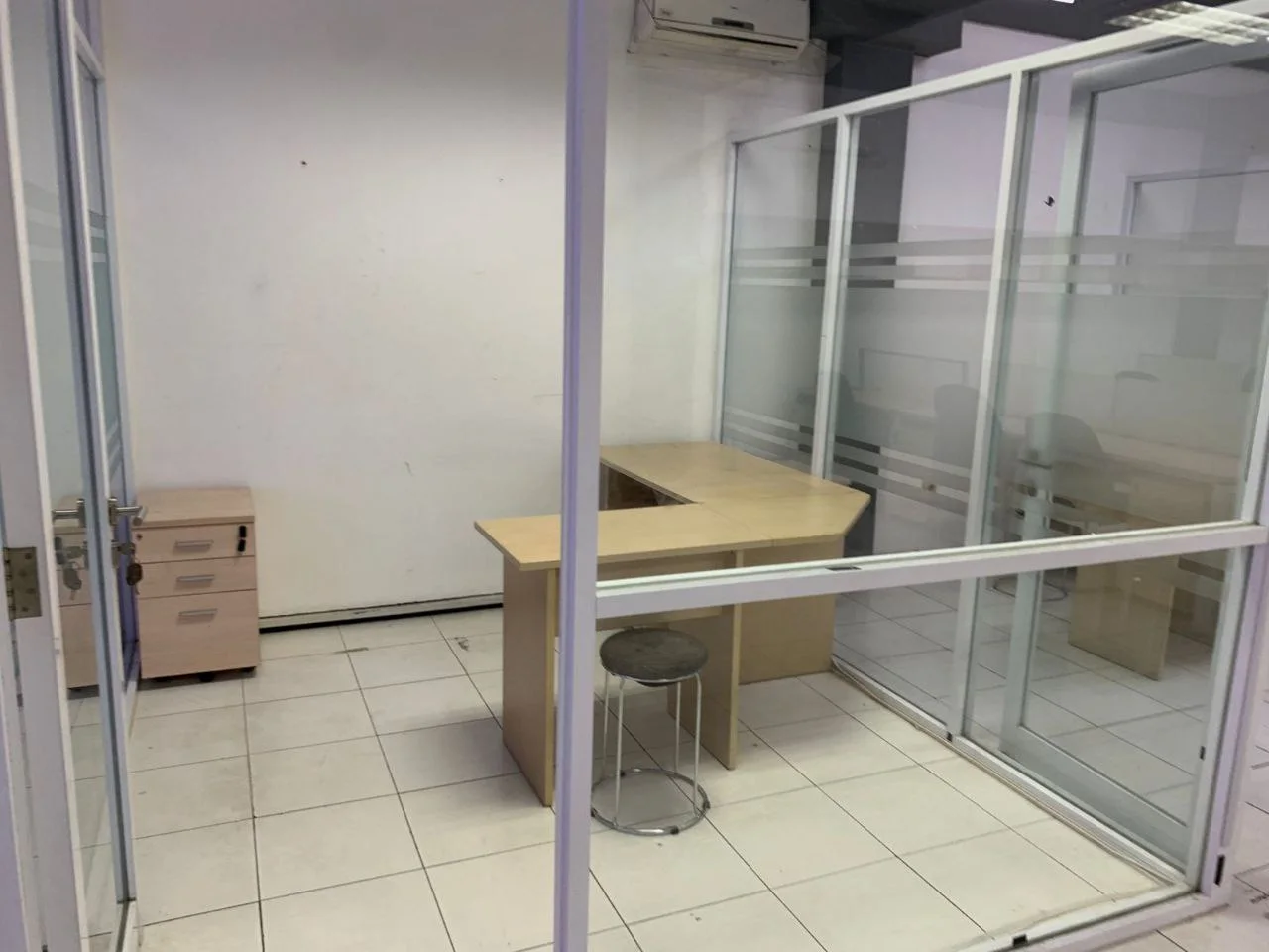 Disewakan 2 Ruko Gandeng Cocok Untuk Usaha Kawasan Premium di Permata Bintoro Surabaya Pusat - Thumbnail 6
