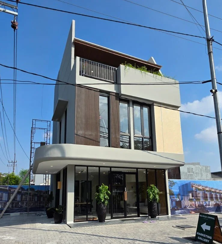 Dijual Ruko Baru Strategis di Kawasan Melville Central Surabaya Timur