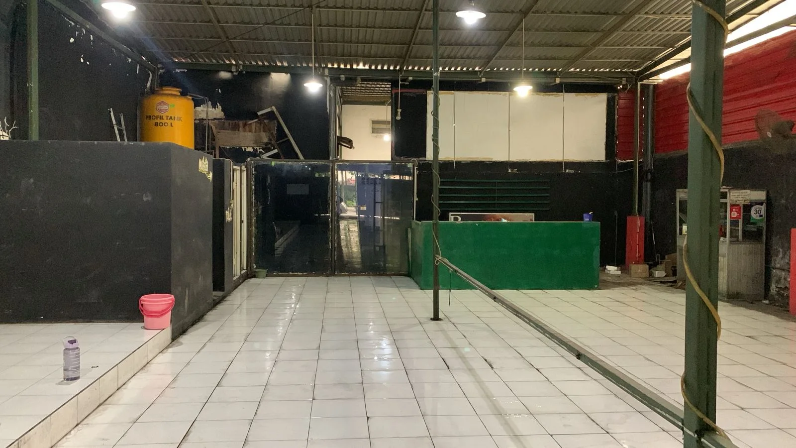 Dijual Ruko Luas dan Potensial di Wilayah Pasar Kembang Surabaya Pusat - Thumbnail 3
