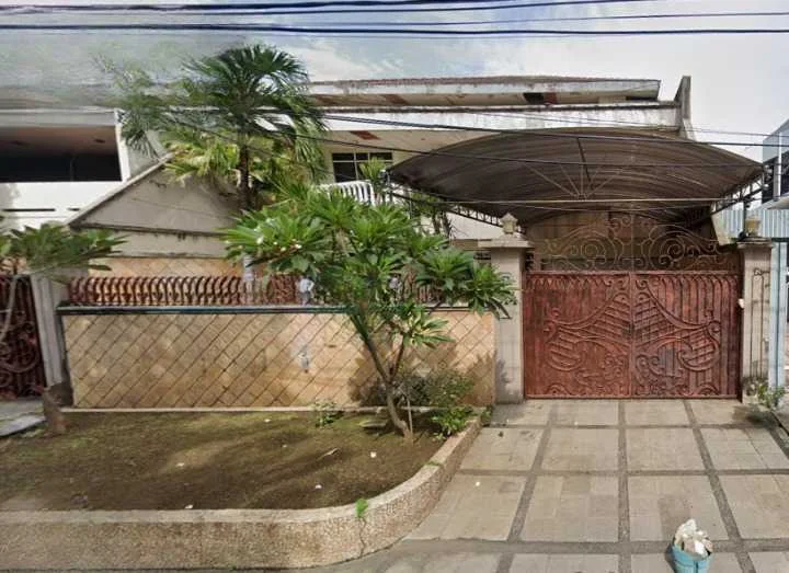 Dijual/Disewakan Rumah Mewah dan Luas di Kertajaya Indah Tengah Surabaya Timur