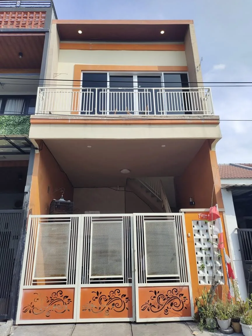 Dijual Rumah Siap Huni Baru Renovasi – Medokan Sawah Timur, Surabaya Selatan