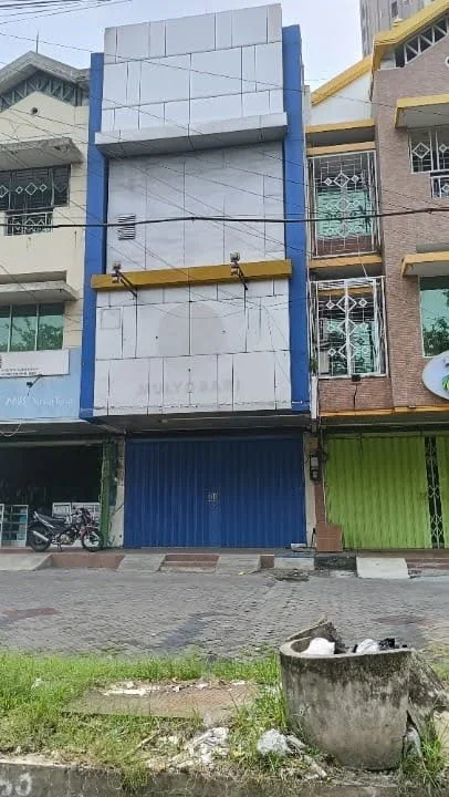 Disewakan Ruko Lokasi Strategis di Raya Mulyosari Surabaya Timur - Image 1