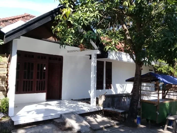 Dijual Rumah Siap Huni di Raya Tengger, Kandangan, Tandes – Surabaya Barat Rumah siap huni dengan lokasi strategis di kawasan Tandes, Surabaya Barat. Cocok untuk hunian kelua