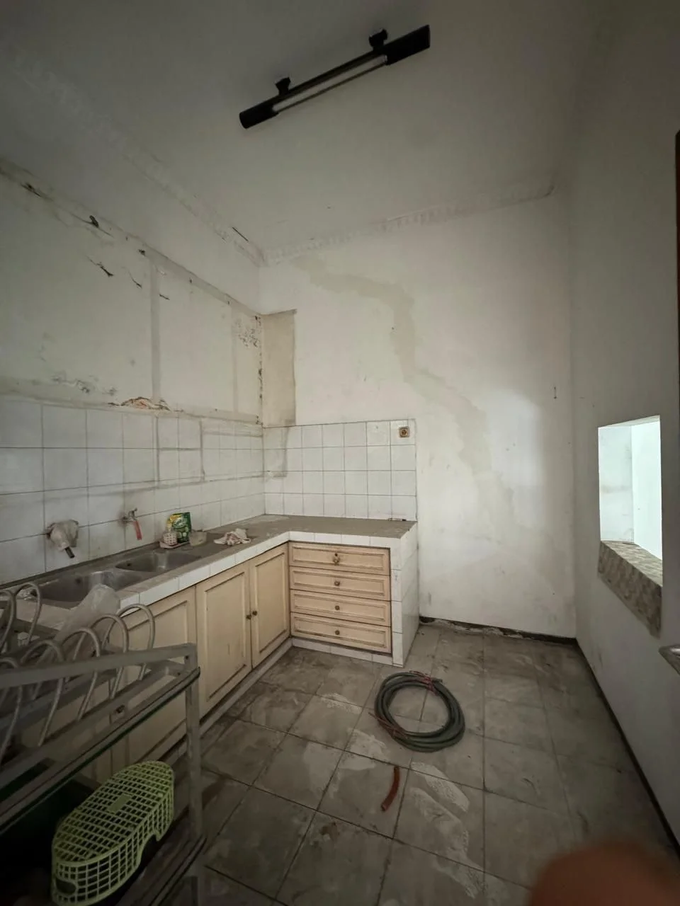 Dijual Rumah Luas dan Strategis di Ngagel Jaya Utara Surabaya Timur - Thumbnail 2