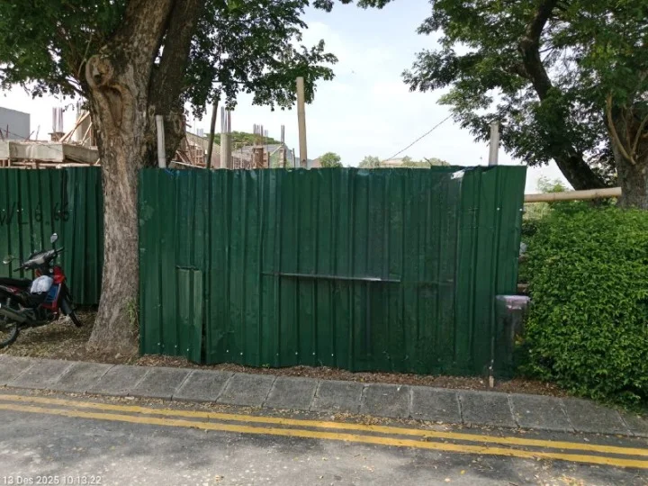 Dijual Cepat Kavling Raya Woodland Citraland Surabaya Barat Komesial Area