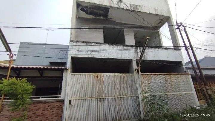 Jual Rumah 3 Lantai Murah Mulyosari Tengah Lokasi Strategis Surabaya Timur