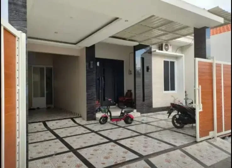 Dijual Rumah Strategis Siap Huni Lokasi Taman Sidoarjo