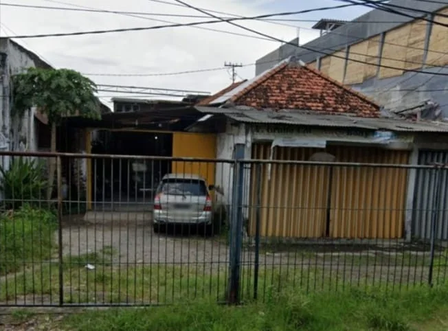 Dijual Tanah dan Bangunan Lokasi Strategis Surabaya Barat