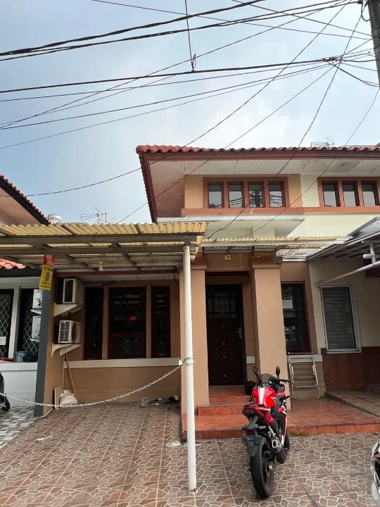 Dijual Rumah Siap Huni Lippo Karawaci Tangerang - Thumbnail 2