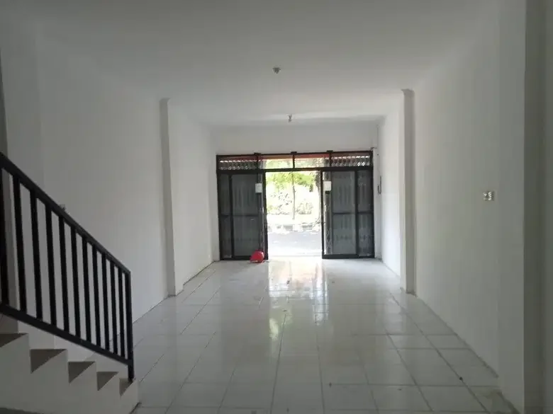 Disewakan Ruko 3 Lantai Komersial Strategis di Gayungsari Barat Surabaya Selatan - Thumbnail 6