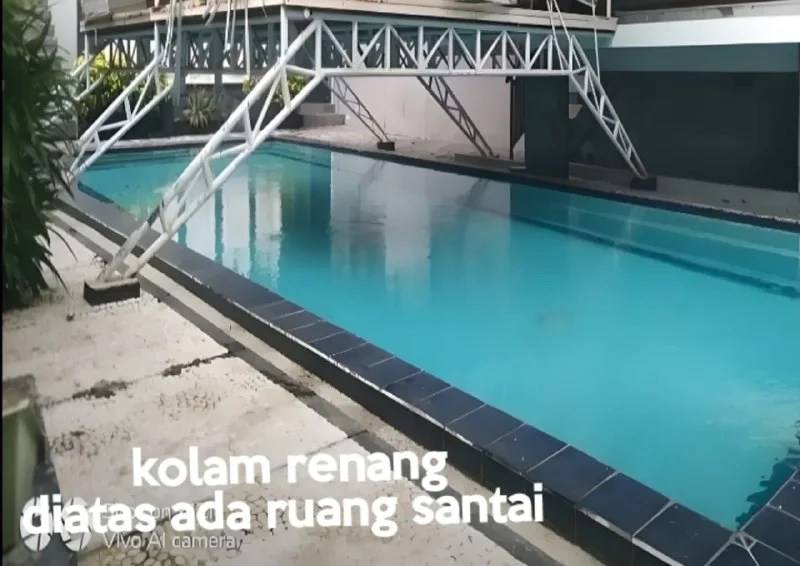 Dijual Rumah Mewah dan Luas di Kutisari Utara Surabaya Timur - Thumbnail 8