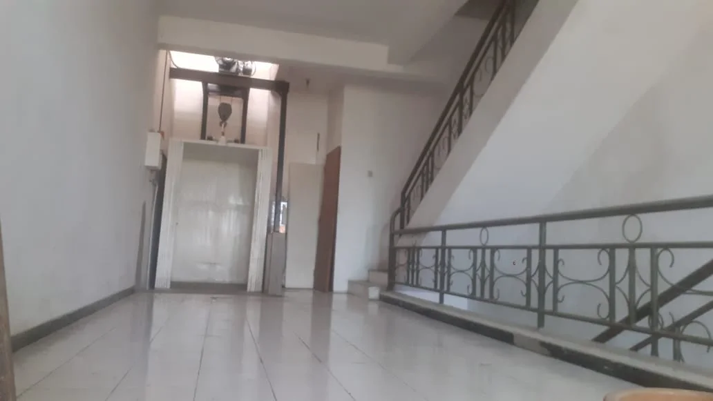 Jual Ruko 3 Lantai Murah Strategis Kenjeran Palaca Surabaya - Thumbnail 3