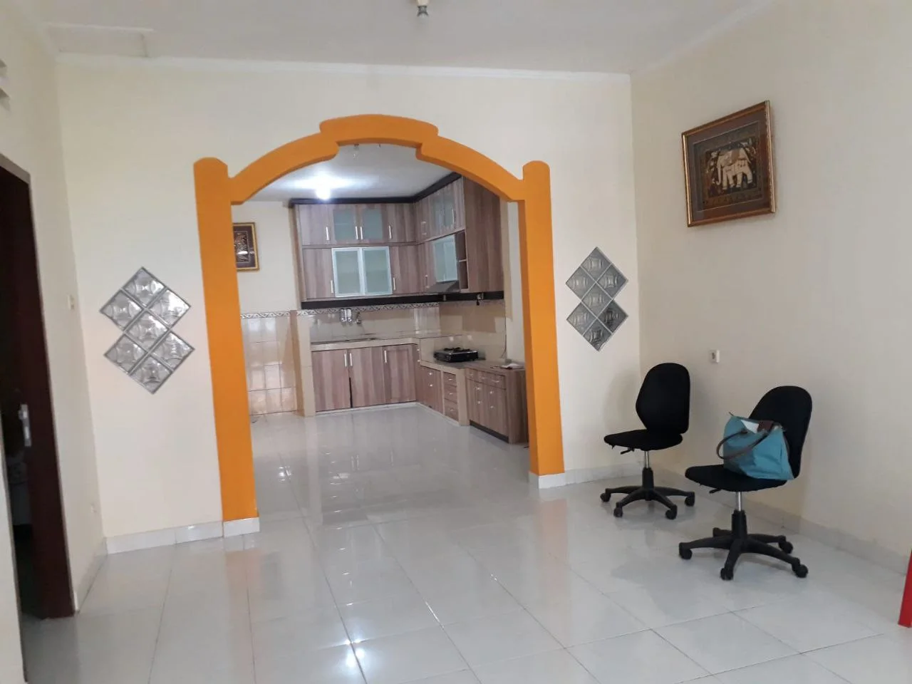 Dijual Rumah Strategis Siap Huni Bukit Palma Citraland Surabaya Barat