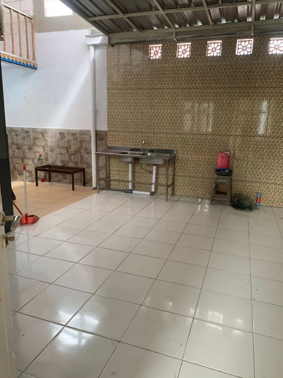 Dijual Disewakan Rumah Siap Huni Nyaman cocok Untuk Investasi Jangka Panjang Murah Puoll Bukit Palma Citraland Surabaya Barat