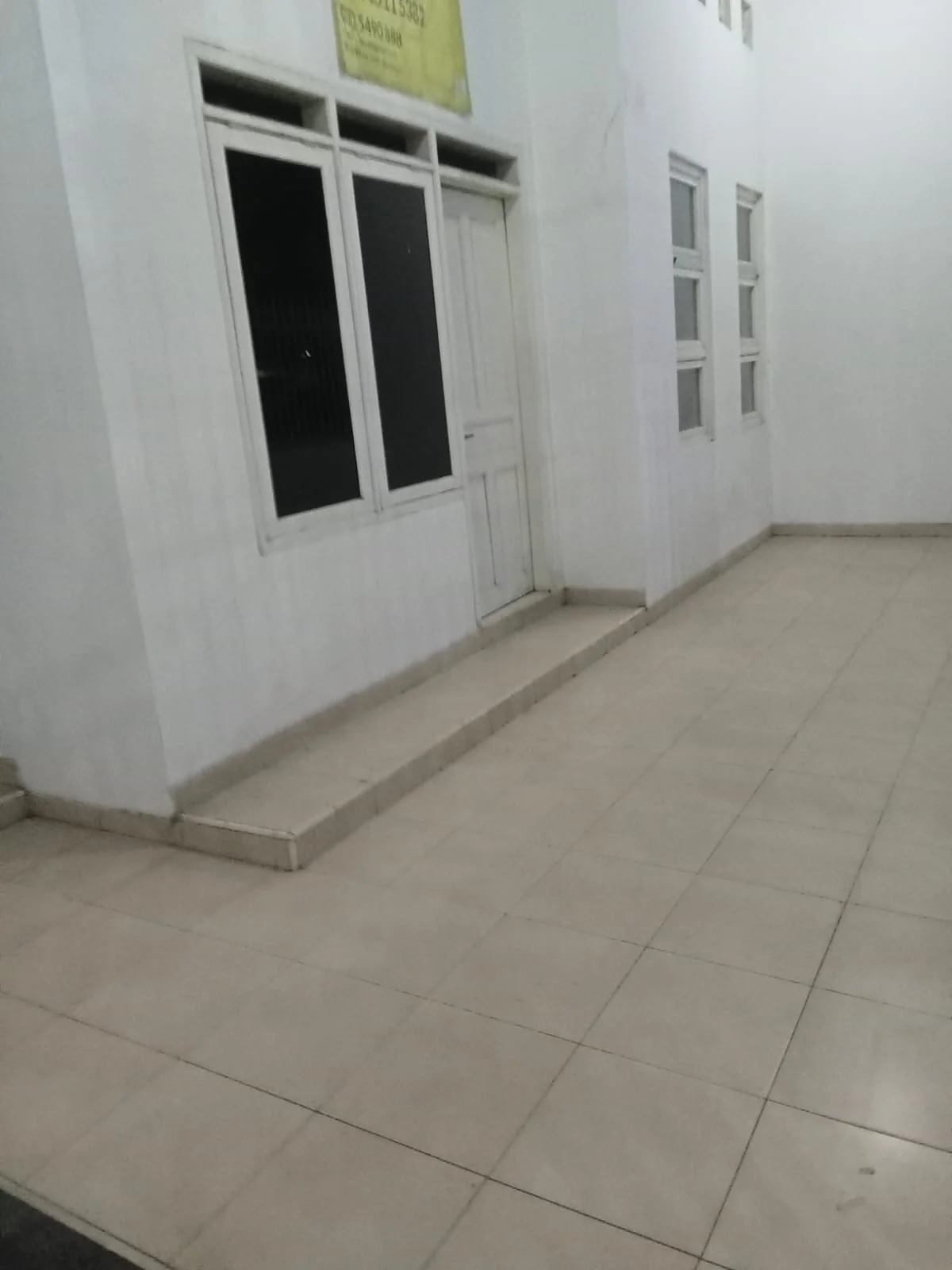 Dijual/Disewakan Rumah 2 Lantai Siap Huni di Pondok Benowo Indah, Surabaya Barat - Thumbnail 2